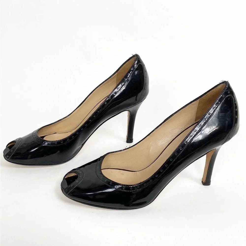 Kate Spade Giselle Oxford Patent Leather Peep Toe Perforated Trim Black Heels